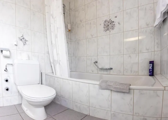 Baeren Szálloda Niederscherli