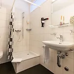 Otel Baeren *